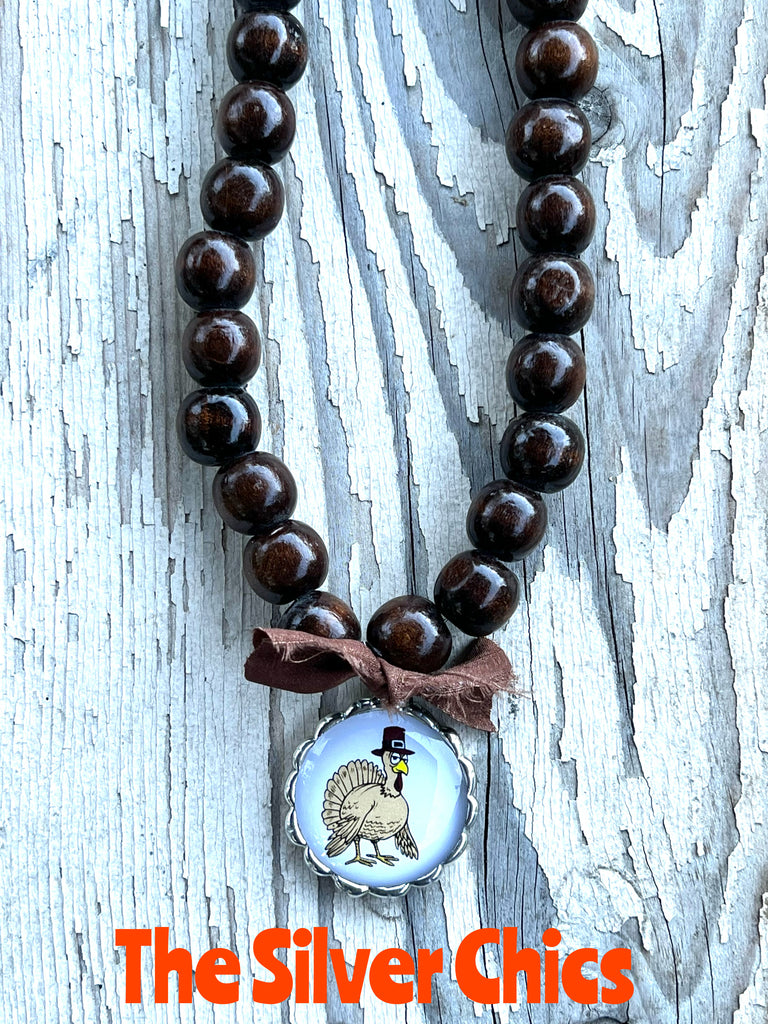 Wooden Beaded Necklace with Turkey Bubble