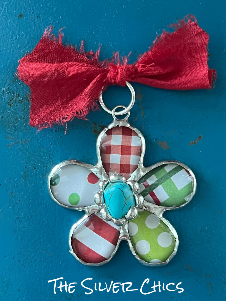 Red/Green Soldered Flower Pendants